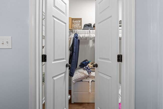 Building Photo - 155 Nautico Way