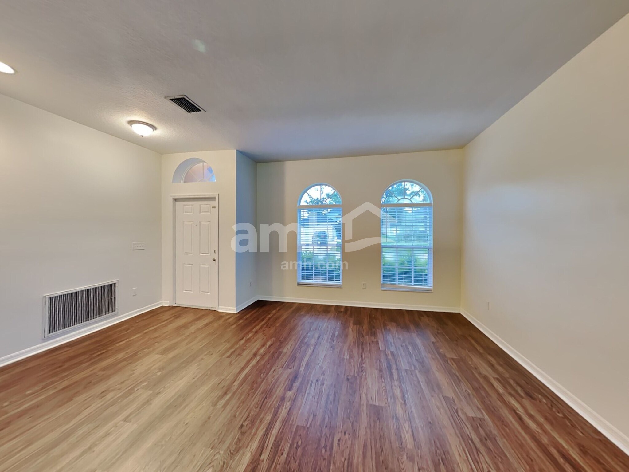 Building Photo - 34512 Smart Dr