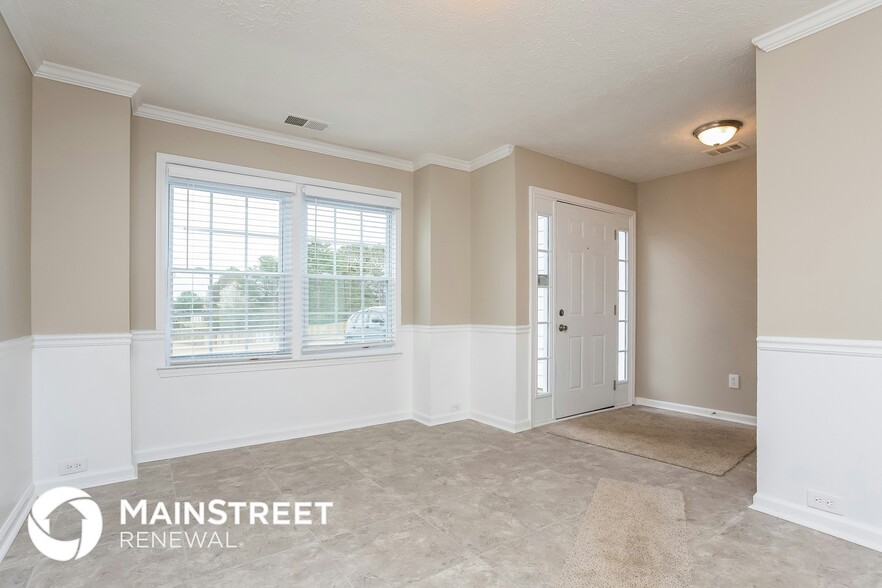 Building Photo - 939 Longbranch Ln