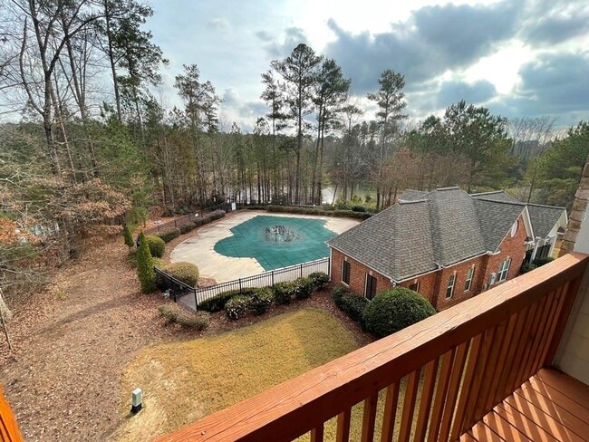 Building Photo - 12785 Doe Dr