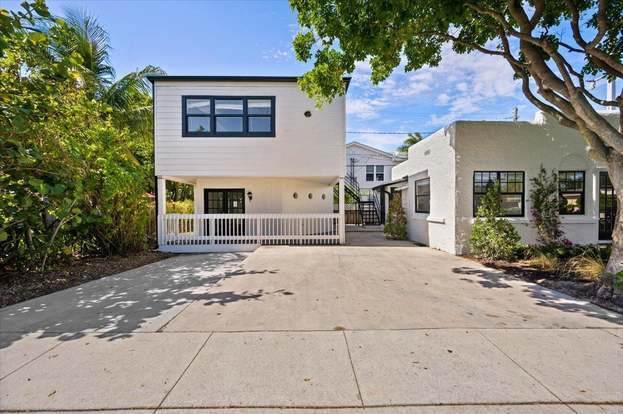 Building Photo - 301 Central Dr