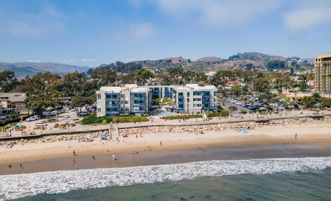 Building Photo - Coastal Ventura living – Gorgeous Ocean Views near Surfers Point