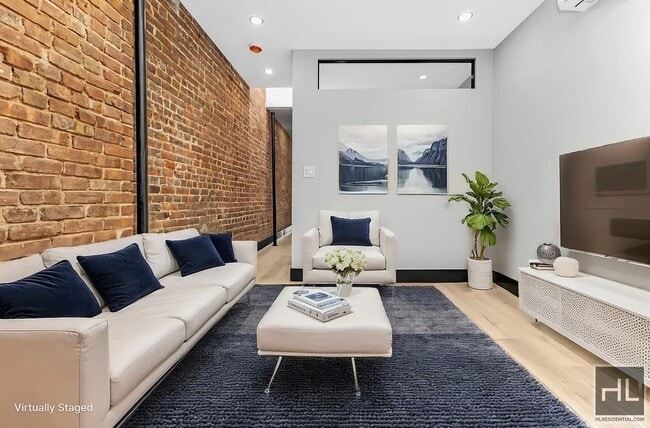 Building Photo - 438 W 52nd St