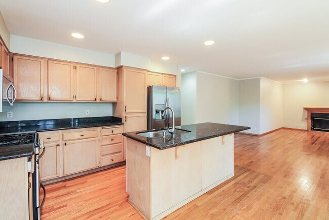 Building Photo - 25719 SE 37th St