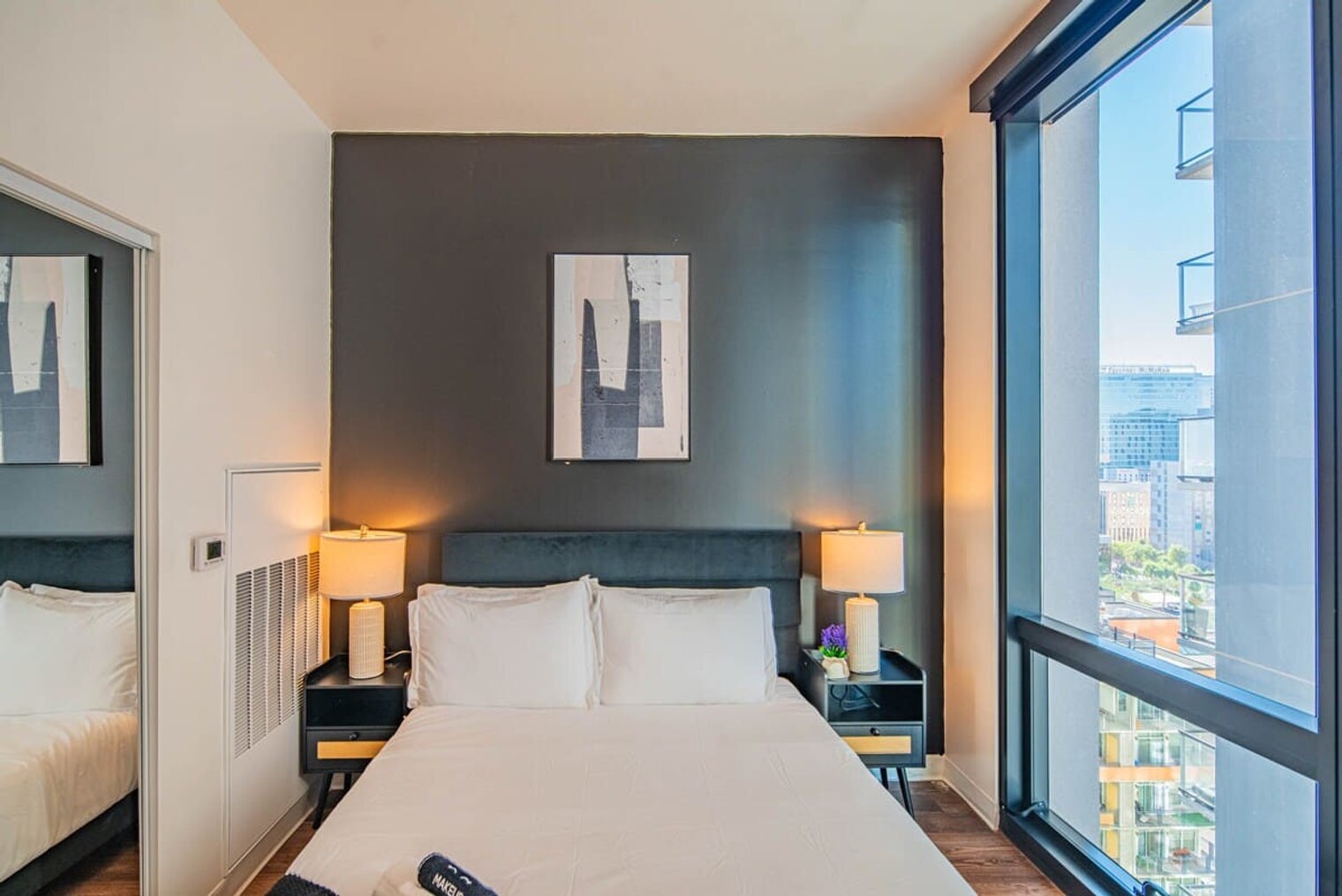 Building Photo - 700 N 4th St