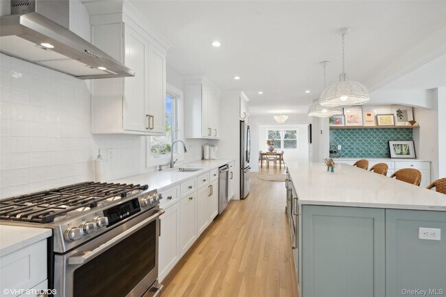 Building Photo - 535 Birch Ln