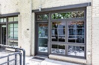Building Photo - Urban Apartment at Pierpont Lofts with Res...