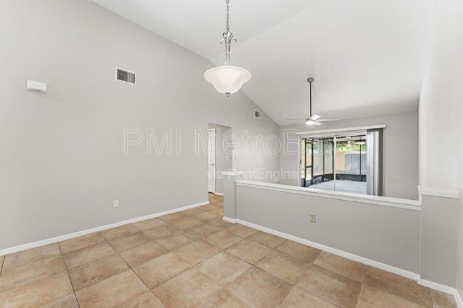 Building Photo - 3306 Laurel Dale Dr