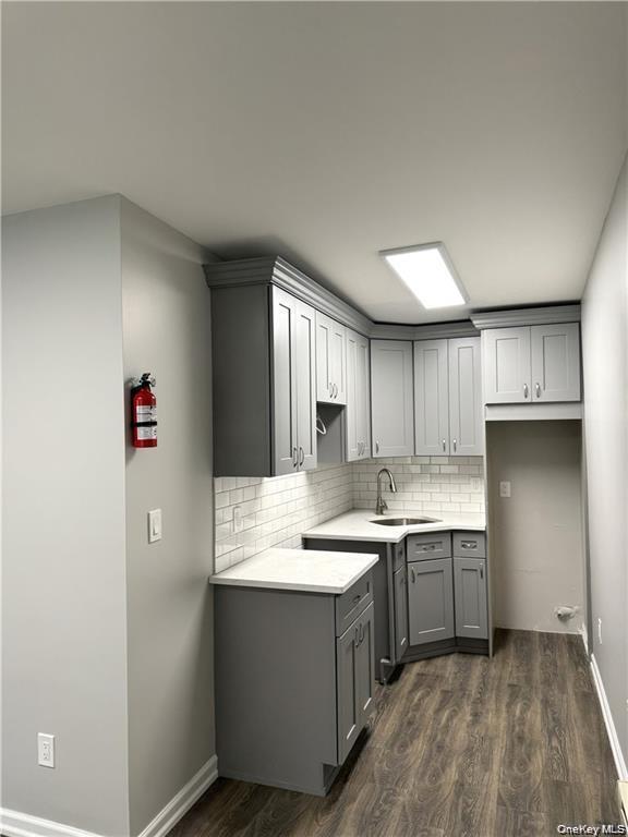 Primary Photo - 23 Collegeview Ave