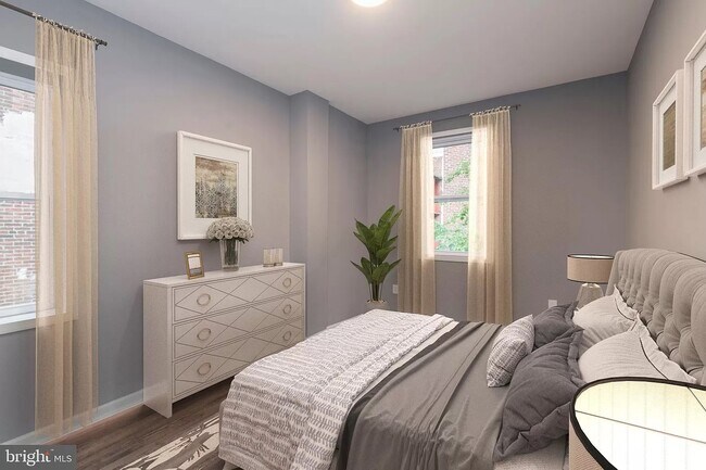 Building Photo - 207 S 49th St