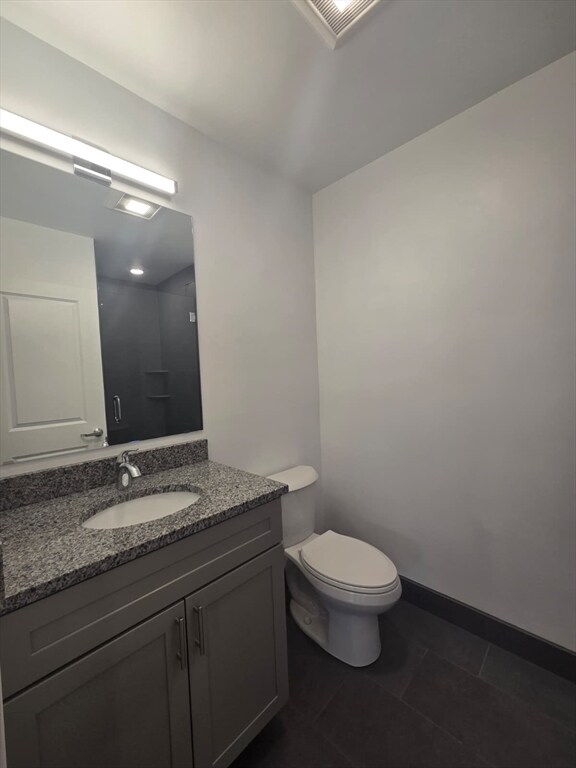 Building Photo - 165 Hawthorne St