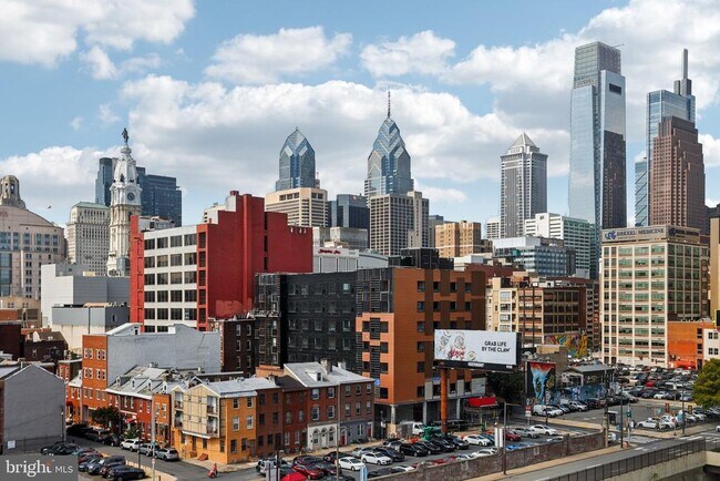 Building Photo - 1201 Vine St