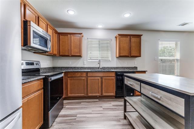 Building Photo - 10013 Amosite Dr