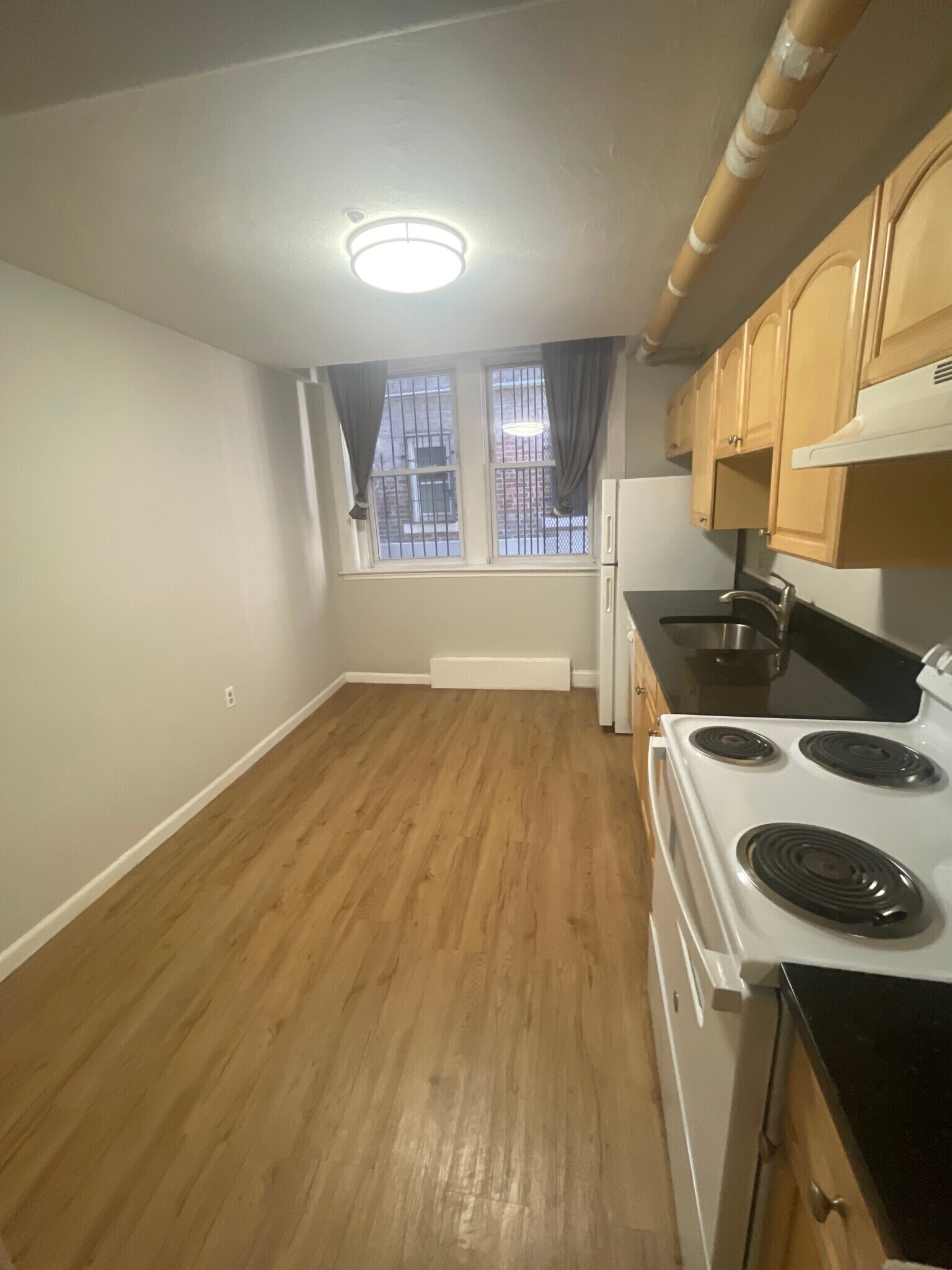 Building Photo - 43 Hemenway St