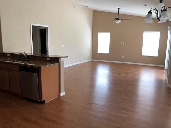 Building Photo - Parkwood Subdivision