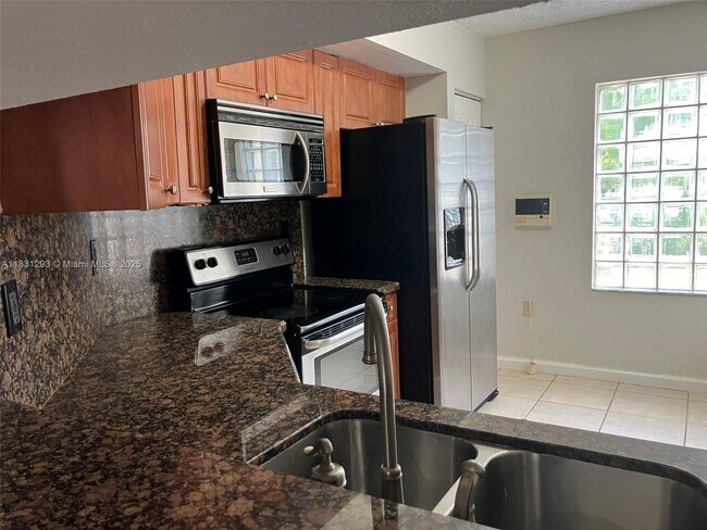 Building Photo - 13036 SW 88th Terrace N