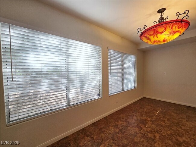 Building Photo - 3697 Ferndale Cove Dr