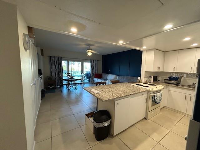 Building Photo - 880 Mandalay Ave