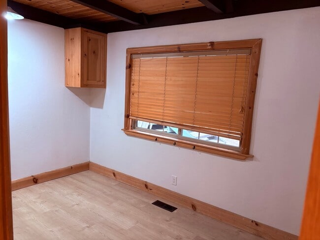 Building Photo - 1584 Sitka Cir