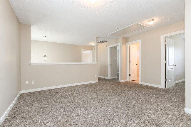 Building Photo - 24006 Lestergate Dr