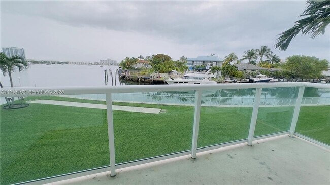 Building Photo - 2841 NE 163rd St