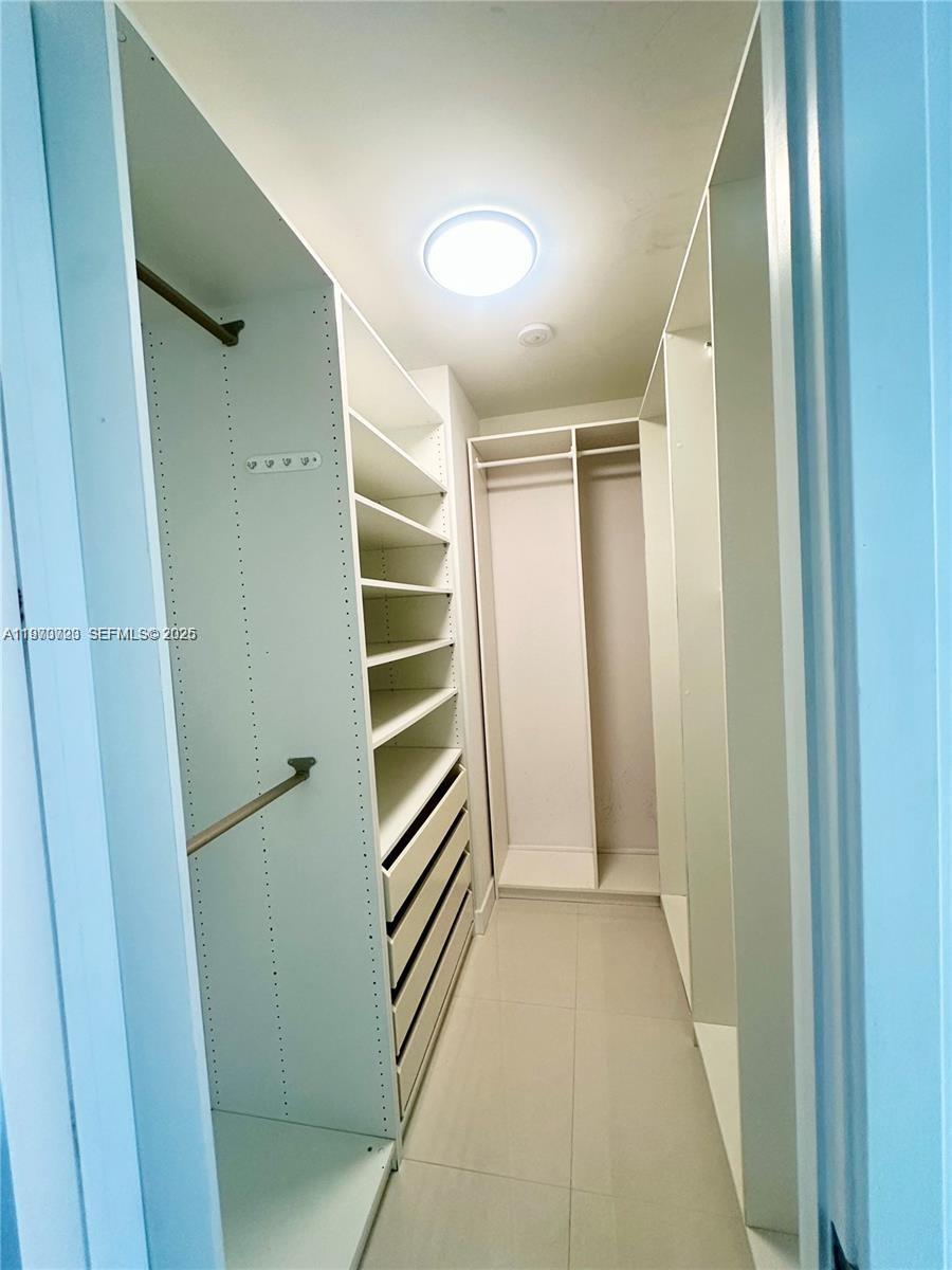 Building Photo - 18201 Collins Ave