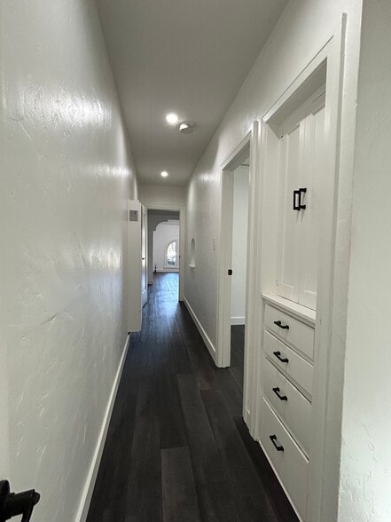 Building Photo - 3308 Glenhurst Ave