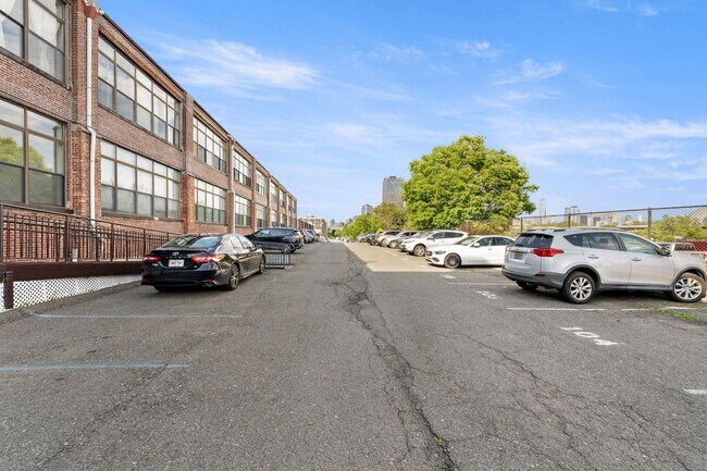 Building Photo - 300 Communipaw Ave