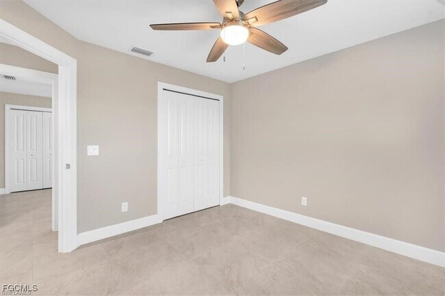 Building Photo - 1241 NW 37th Pl
