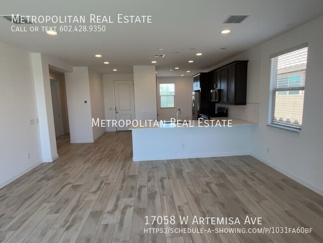 Building Photo - 17058 W Artemisa Ave