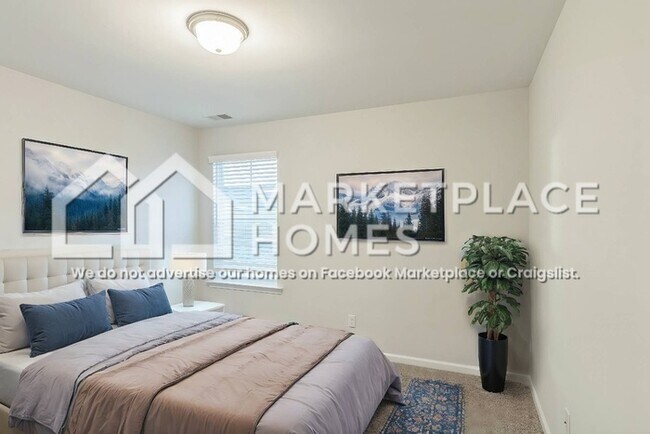 Building Photo - 24 Pomona Cir