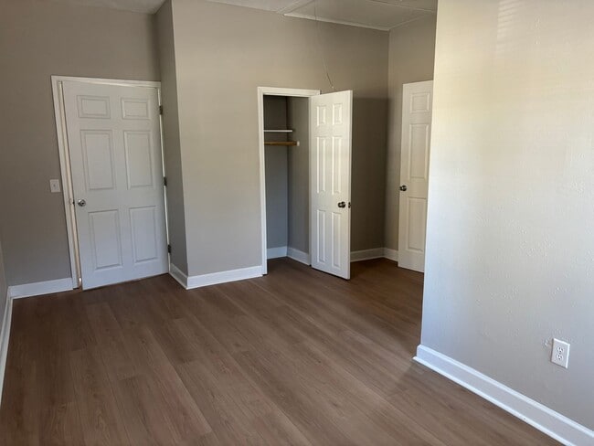 Building Photo - Fully Remodeled 2-Bedroom Home Near Grant Beach Park – Move-In Ready! (Ask about our special)