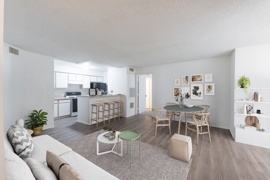 Primary Photo - Savannah Sound