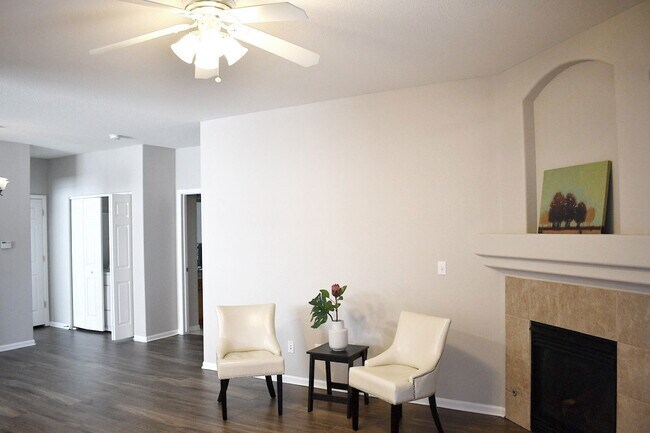 Building Photo - 8200 E 8th Ave