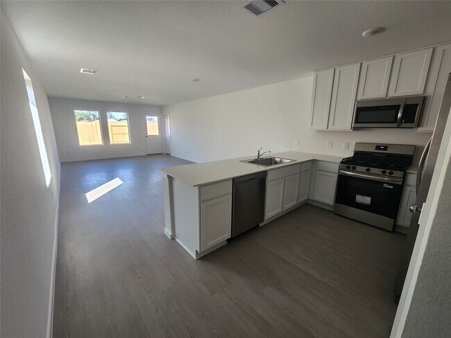 Building Photo - 10422 Cloud Nine Ct