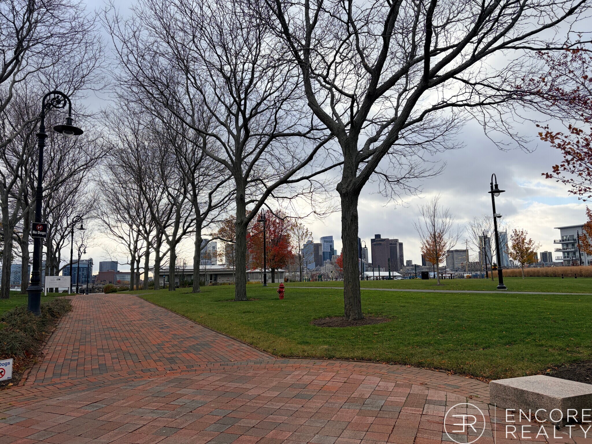 Building Photo - 349 Sumner St