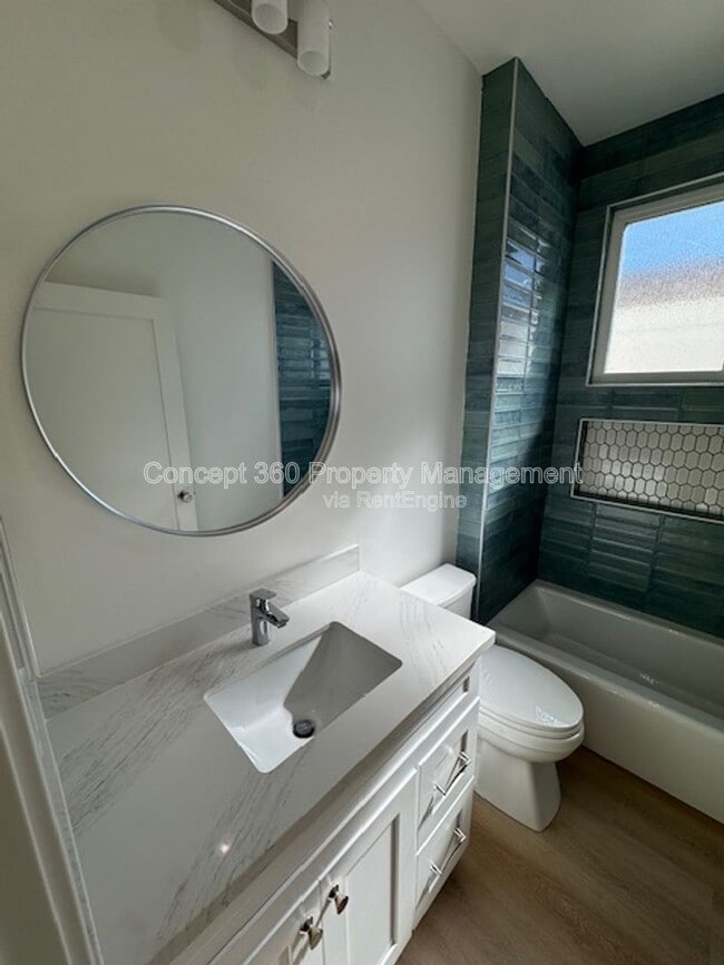 Building Photo - 6170 Briercrest Ave