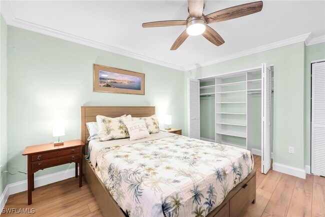 Building Photo - 9653 Gulf Shore Dr