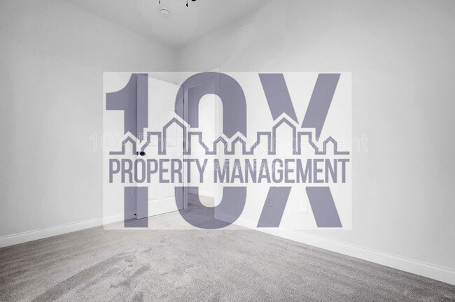 Building Photo - 1116 Summit St