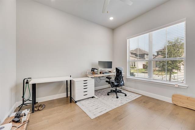Building Photo - 12975 Cooper River Trl