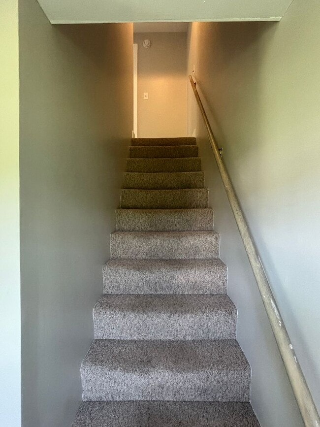 Building Photo - The Townhomes at China Lake LLC