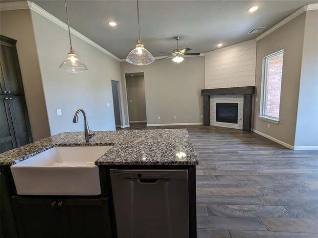 Building Photo - 3117 Stone Creek Dr