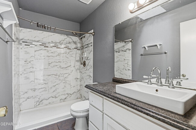 Building Photo - 12483 Tierra Dulce Dr