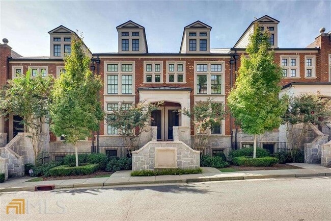 Primary Photo - 2962 Savoy Way