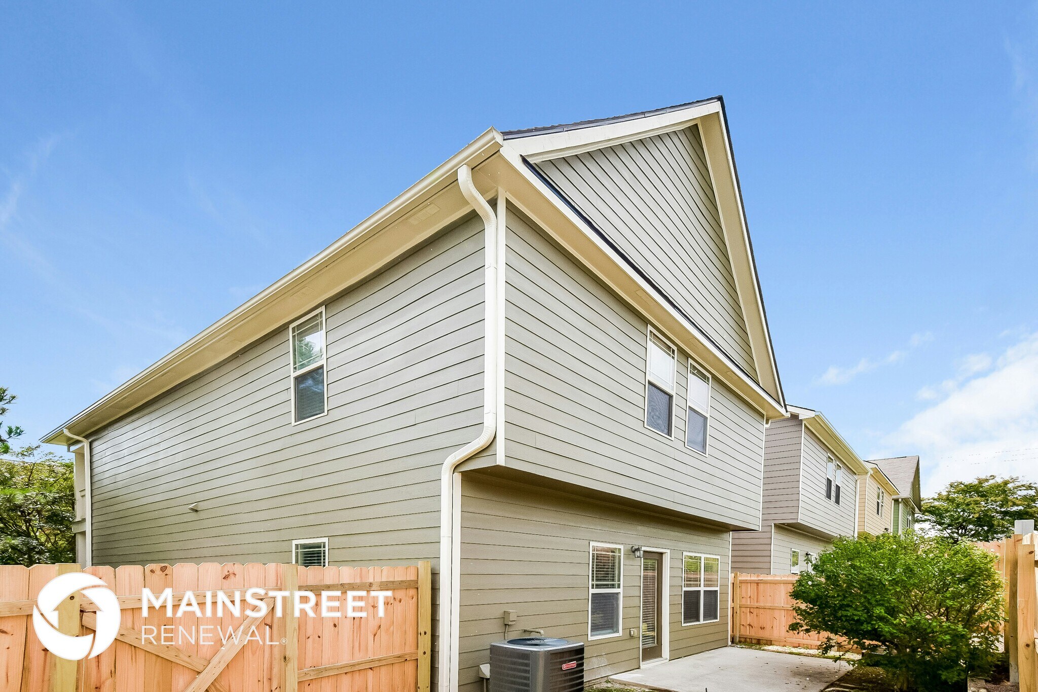 Building Photo - 1605 Chattahoochee Ct