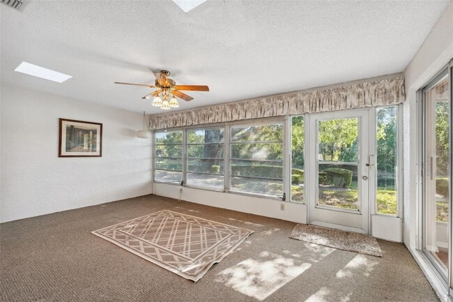 Building Photo - 7522 Heather Walk Dr