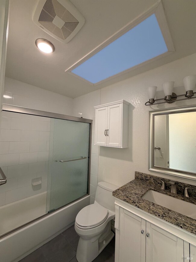 Building Photo - 378 Brey Rd