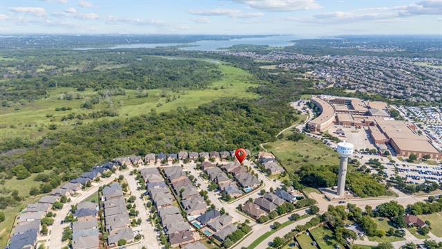 Building Photo - 1729 Halifax St