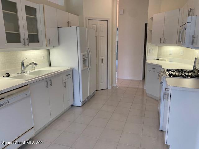 Building Photo - 2492 Addington Cir