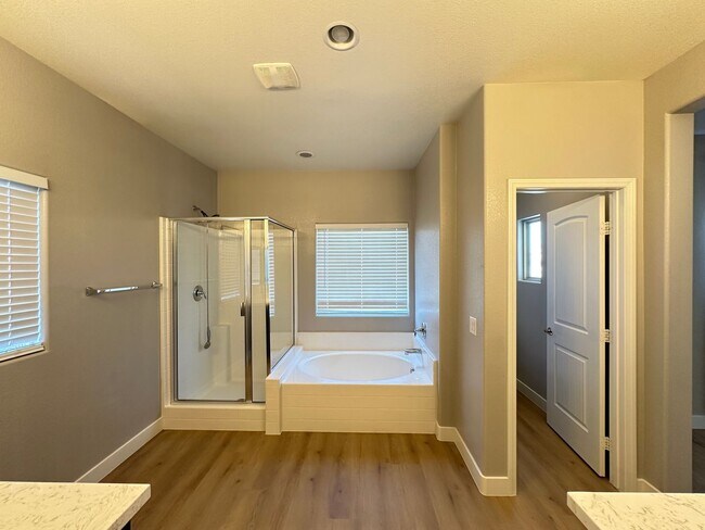 Building Photo - RIDGEHAVEN